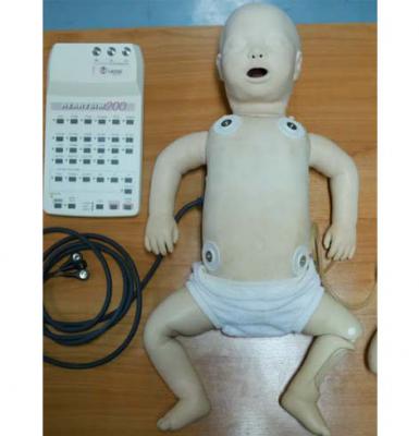 หุ่น CPR ทารกสำหรับฝึกช่วยชีวิตขั้นสูง